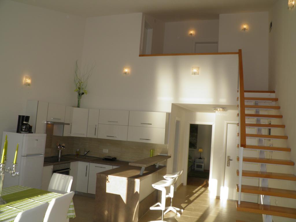 Apartments Perla Dinjiška Dış mekan fotoğraf