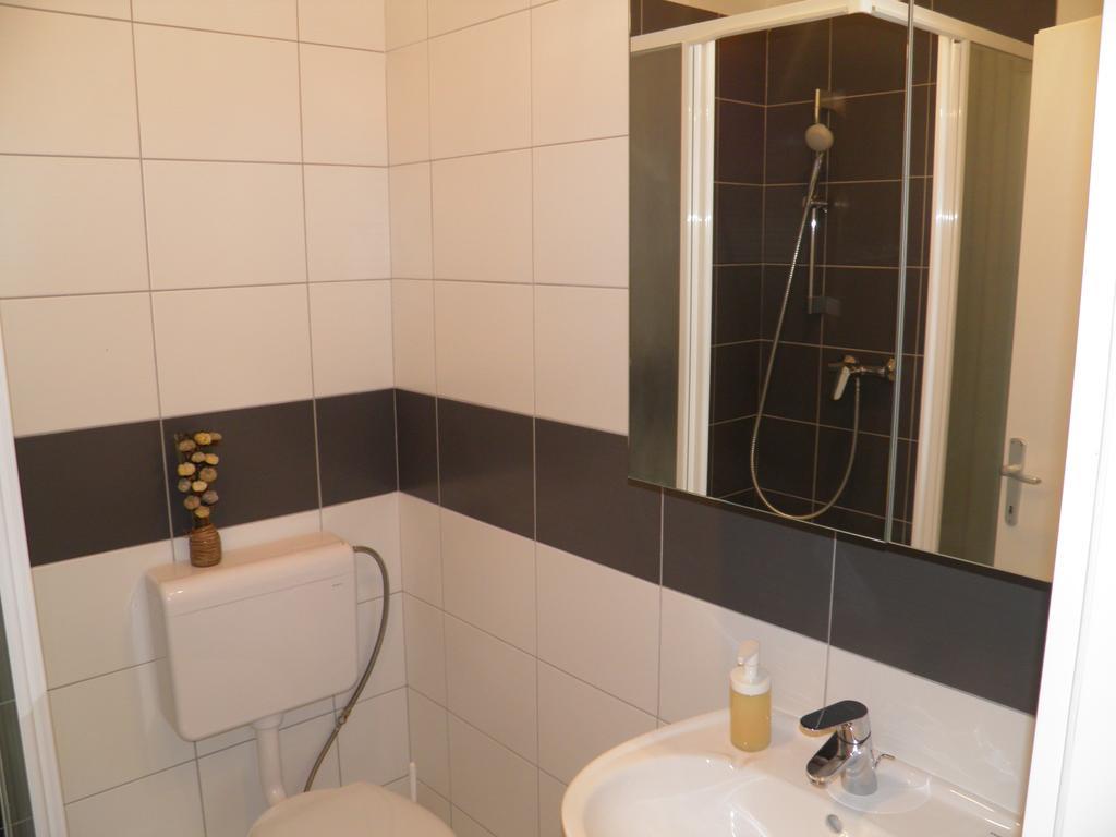 Apartments Perla Dinjiška Dış mekan fotoğraf